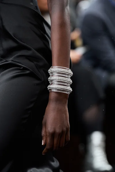 Look 185